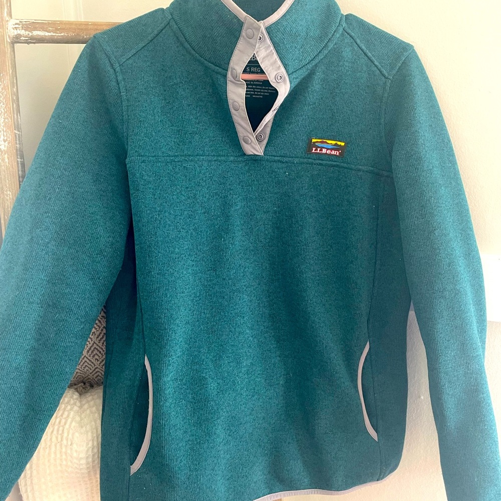 LL Bean sweater fleece pullover